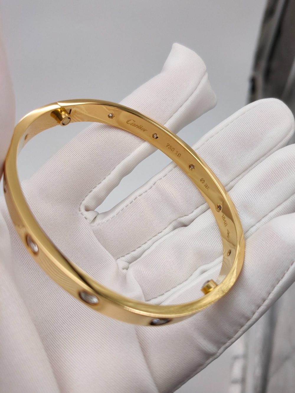 18k gold plated Love bangle bracelet